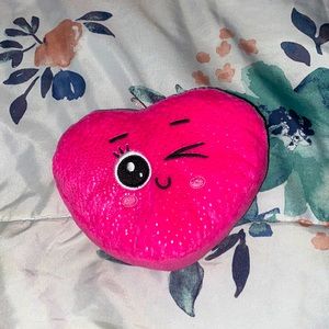 Heart plush toy